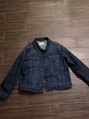 Time and Tru Dark Indigo Denim Jacket with Tan Stitching